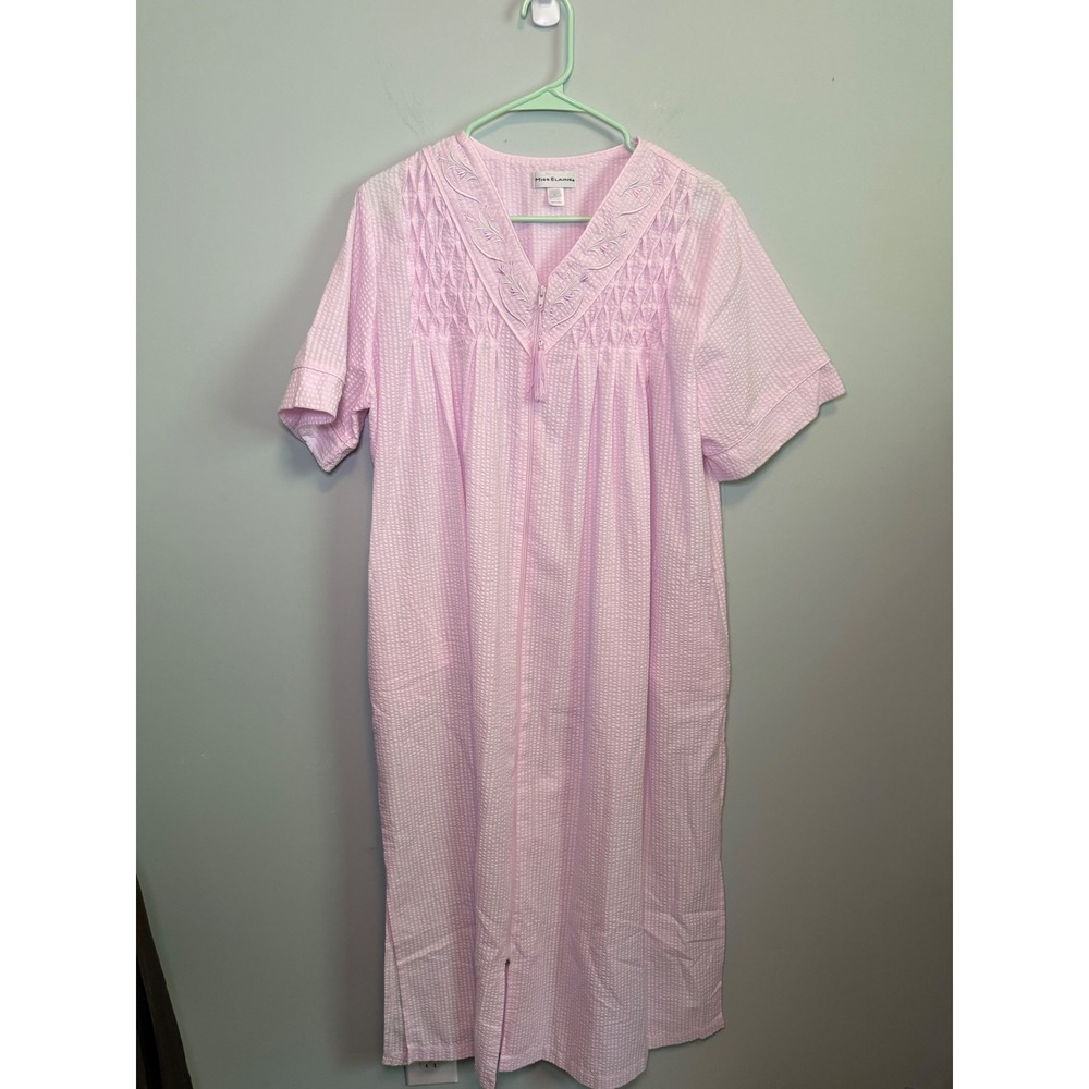 Miss Elaine Pink Seersucker Zip Front Robe Floral Embroidered Housecoat Large